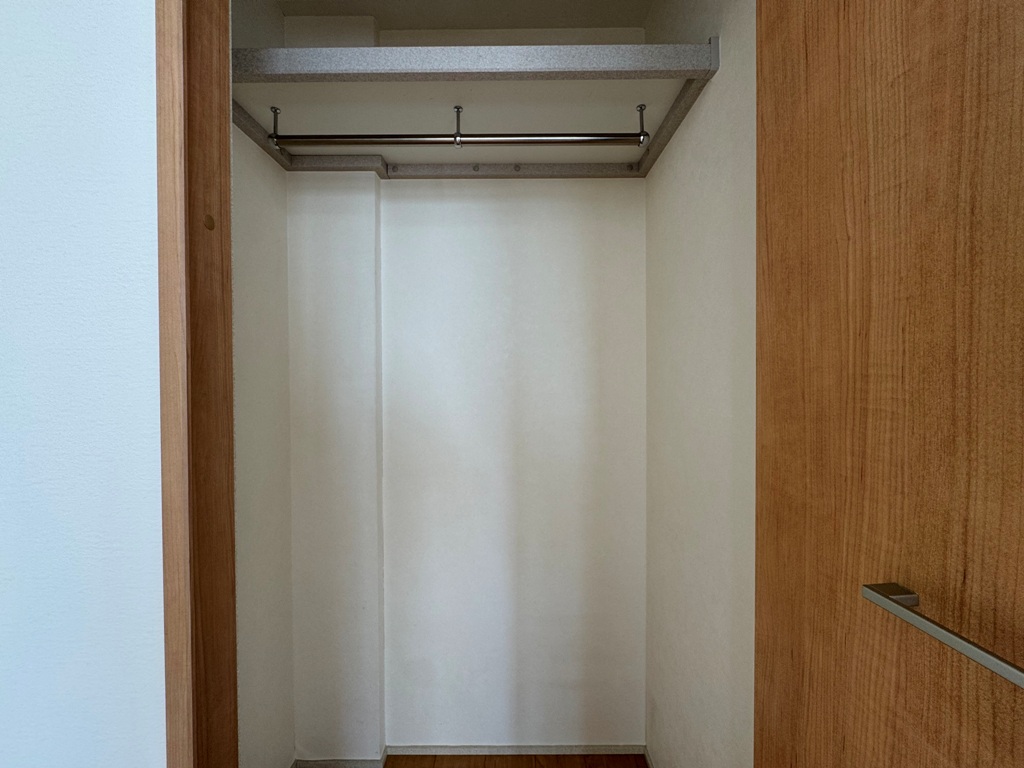 カルム西淡路のクローゼット