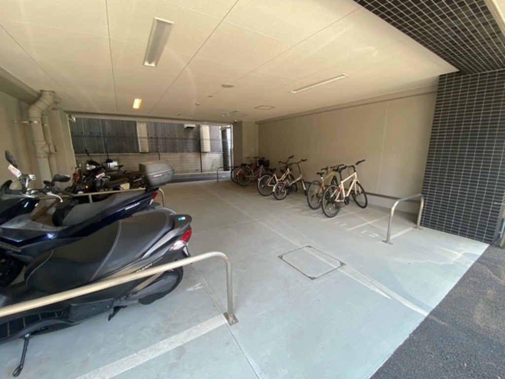 大阪府大阪市西淀川区歌島1丁目,プレサンス塚本ミッドマークの室内駐輪・バイク置き場